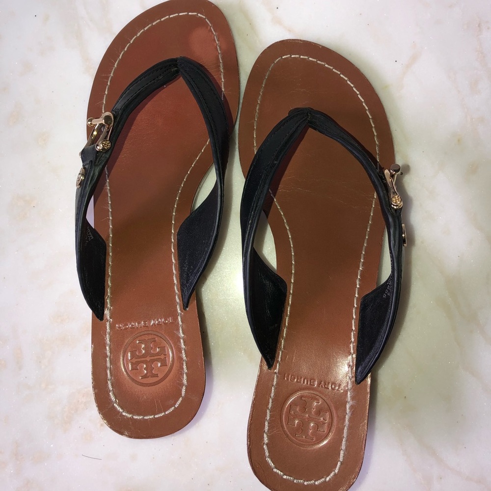 Tory Burch Nora Wedges in Black - Size 7